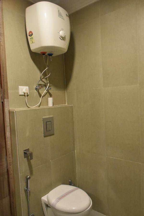 ניו דלהי Hotel Lohias Delhi Airport מראה חיצוני תמונה
